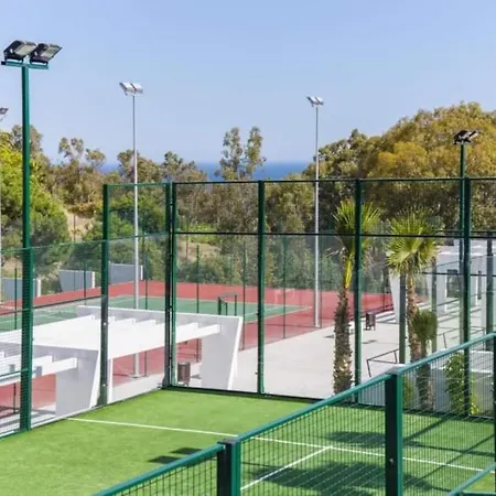 New Luxury In Family W Pools Wifi *