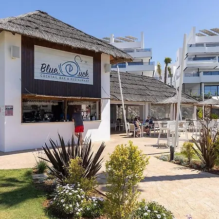 New Luxury In Family W Pools Wifi *