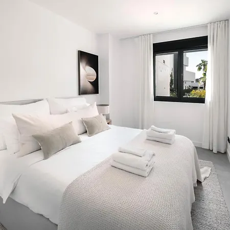 Lejlighed New Luxury In Family W Pools Wifi Estepona