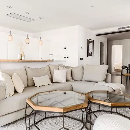 New Luxury In Family W Pools Wifi Apartman